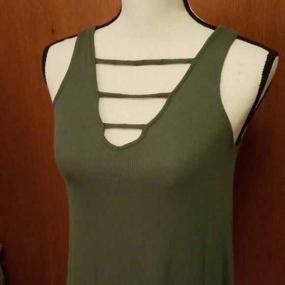 Mudd Flowy Ribbed Tank Top - Picture 2 of 3